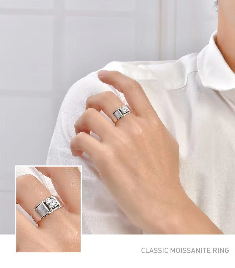 Platinum men’s ring with 1ct round moissanite stone