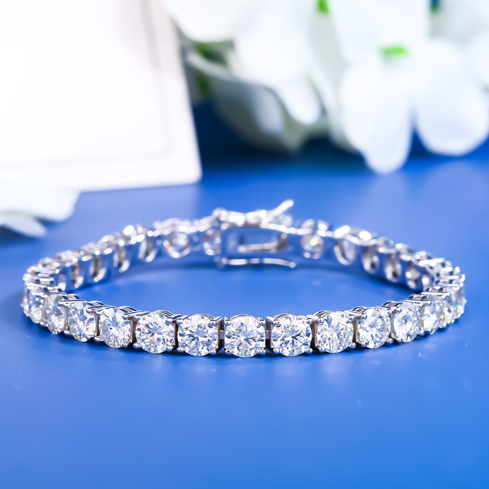 S925 sterling silver Moissanite tennis bracelet with full pavé setting in 2mm to 6mm sizes