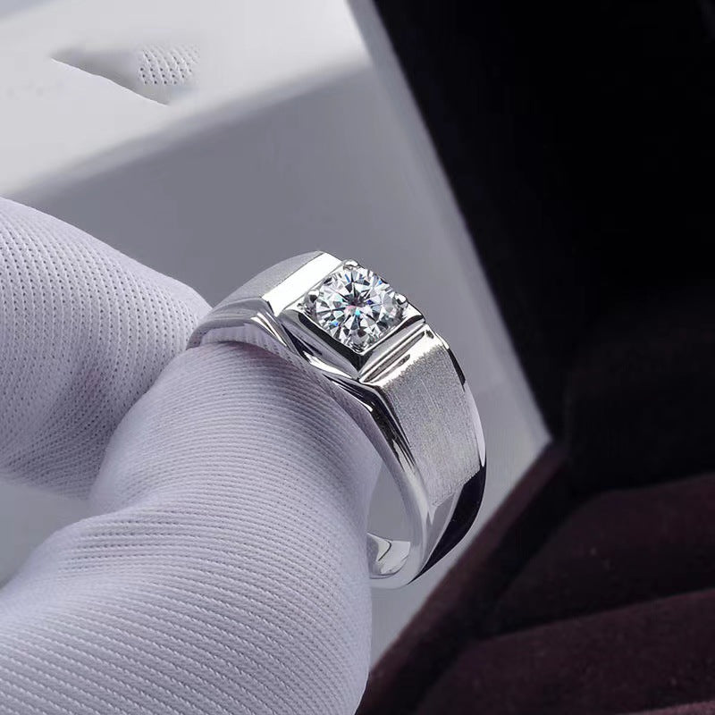 Platinum men’s ring with 1ct round moissanite stone