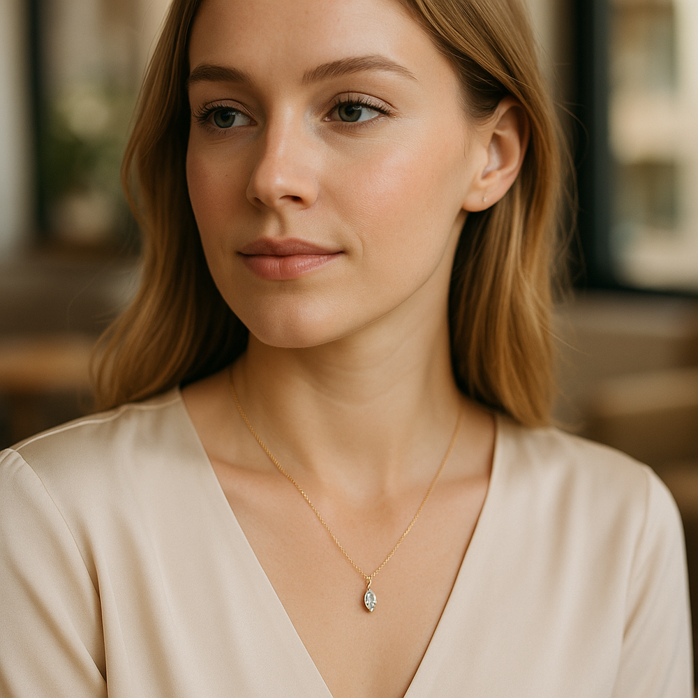 Elegant 18K gold chain with solitaire marquise lab-grown diamond